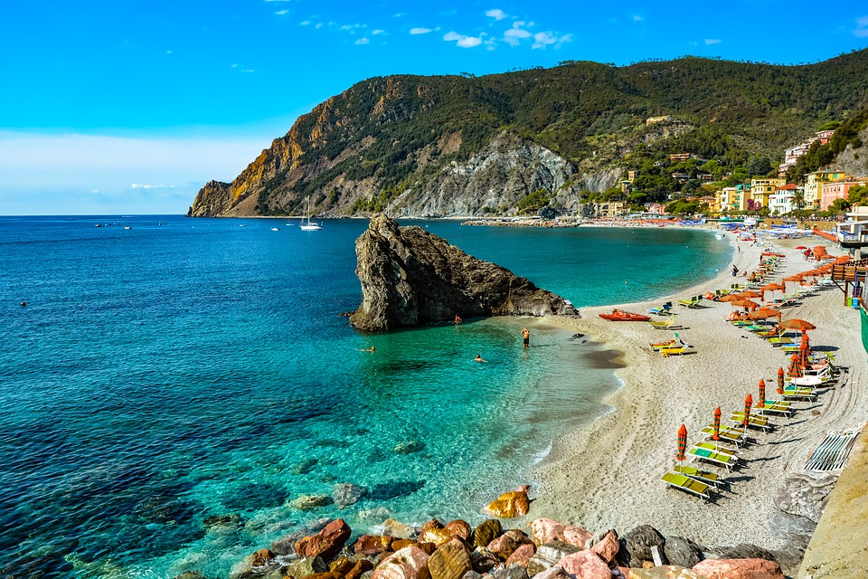 italie-roadtrip-MonterossoalMare