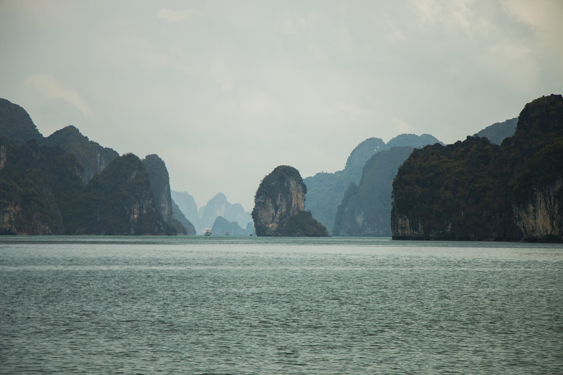 vietnam-itineraire-voyage-baie-d-halong