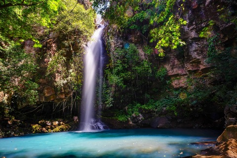 costa-rica-itineraire-voyage-rio-celeste